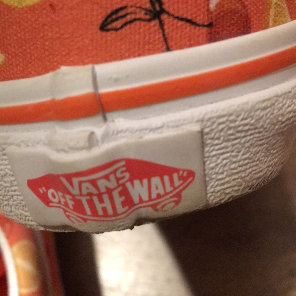Vans Coral /Orange Fruit Print Sneakers Woman’s Size 6 - Picture 5 of 17